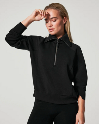 Airessentials Half Zip - Very Black