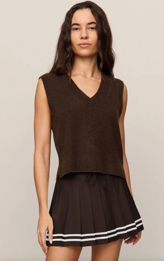 Classic Act Sweater Vest - Dark Chocolate