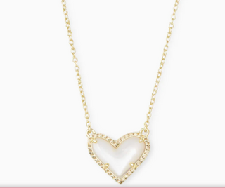 Ari Heart Short Pendant - Gold Ivory Mother of Pearl