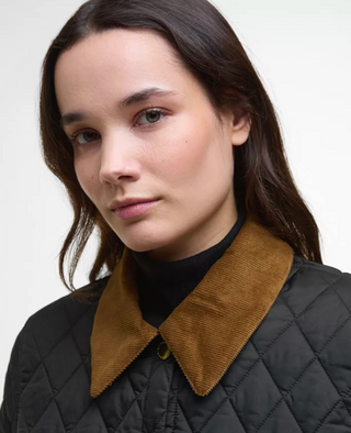 Barbour Icons Cropped Liddesdale Quilted Jacket - Black / Classic