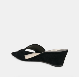 QAILY - Onyx Suede